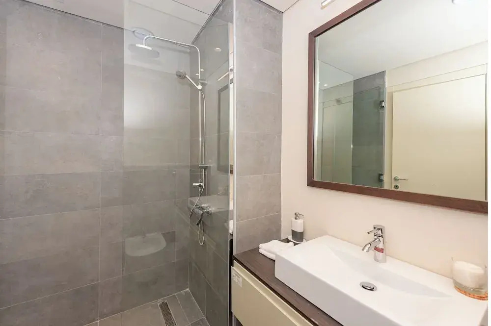 Дубай: Park View Gorgeous Studio With Balcony