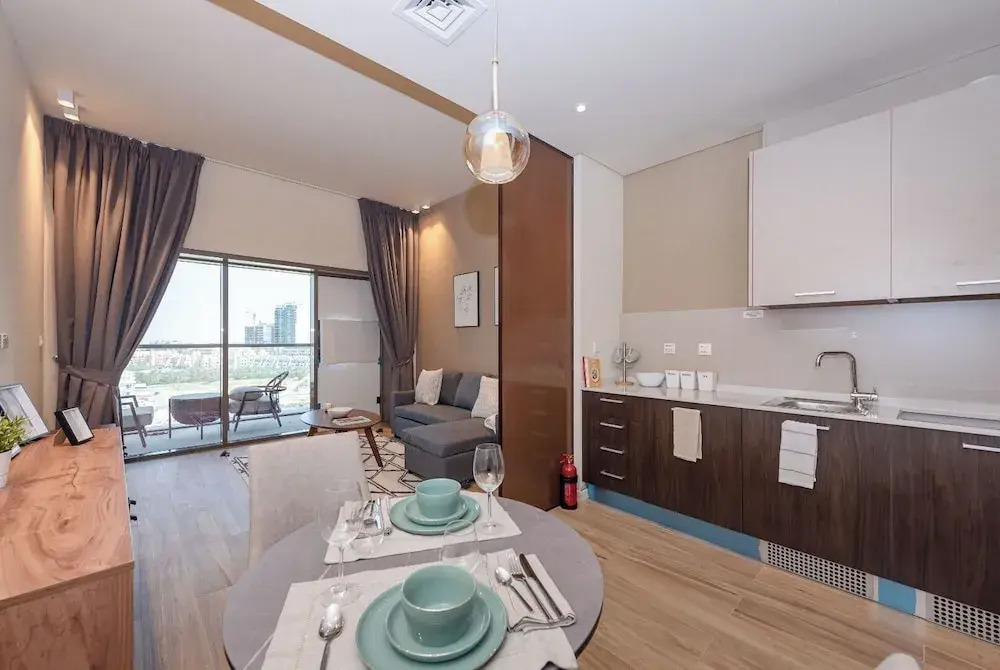 Дубай: Park View Gorgeous Studio With Balcony