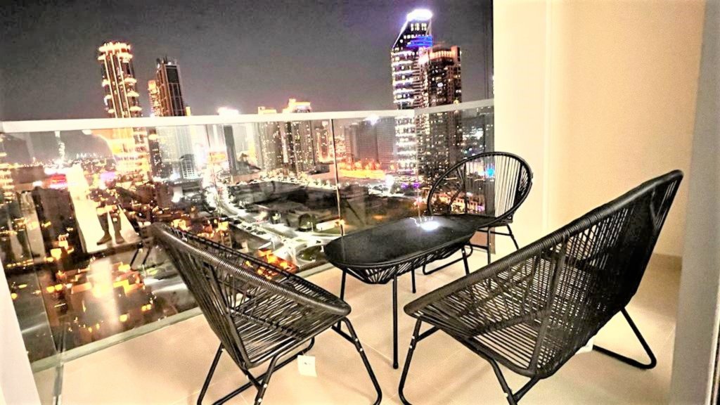 Дубай: Gorgeous 2bedroom in Bellevue Downtown