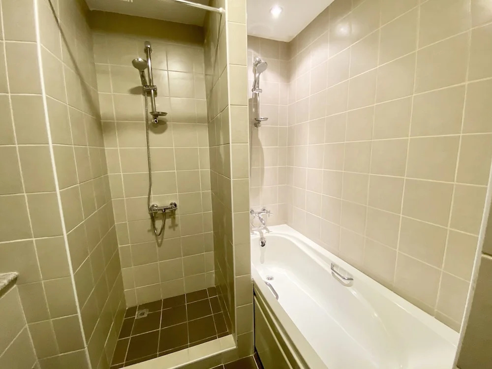 Дубай: Modern and cozy 2BR Apartment in Torch Tower Dubai