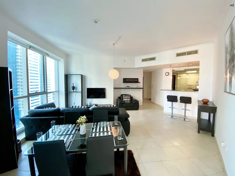 Дубай: Modern and cozy 2BR Apartment in Torch Tower Dubai