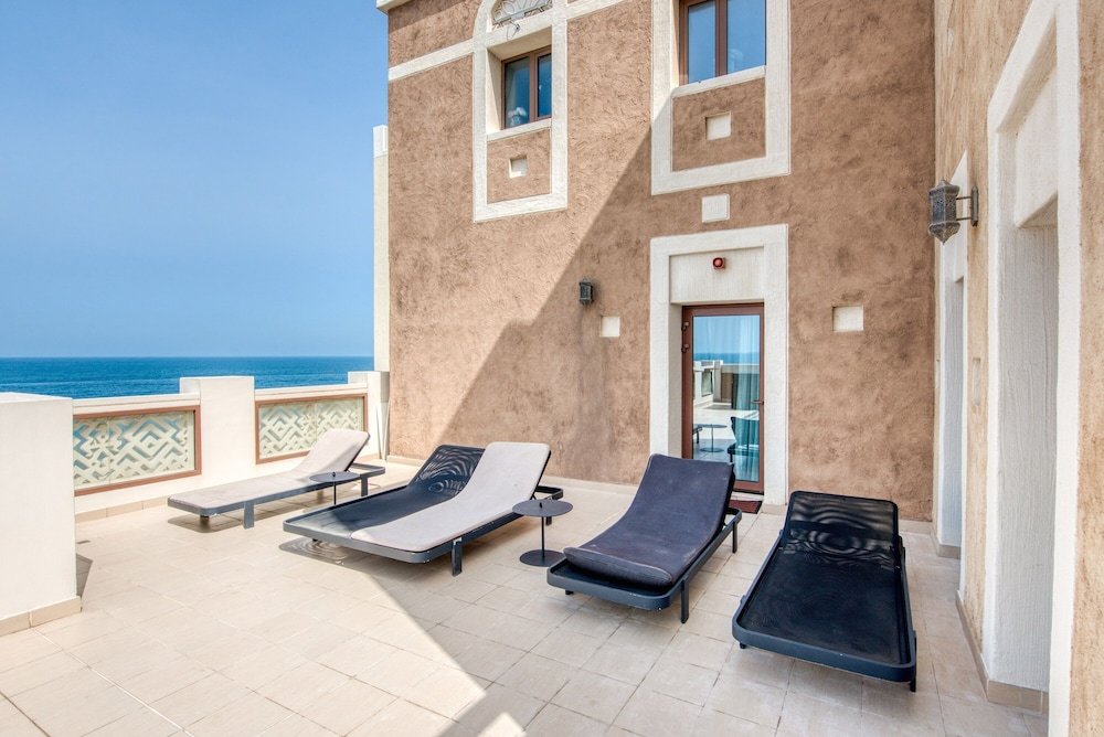 Дубай: Maison Privee - Luxury Palm Penthouse with Beach & Sea View