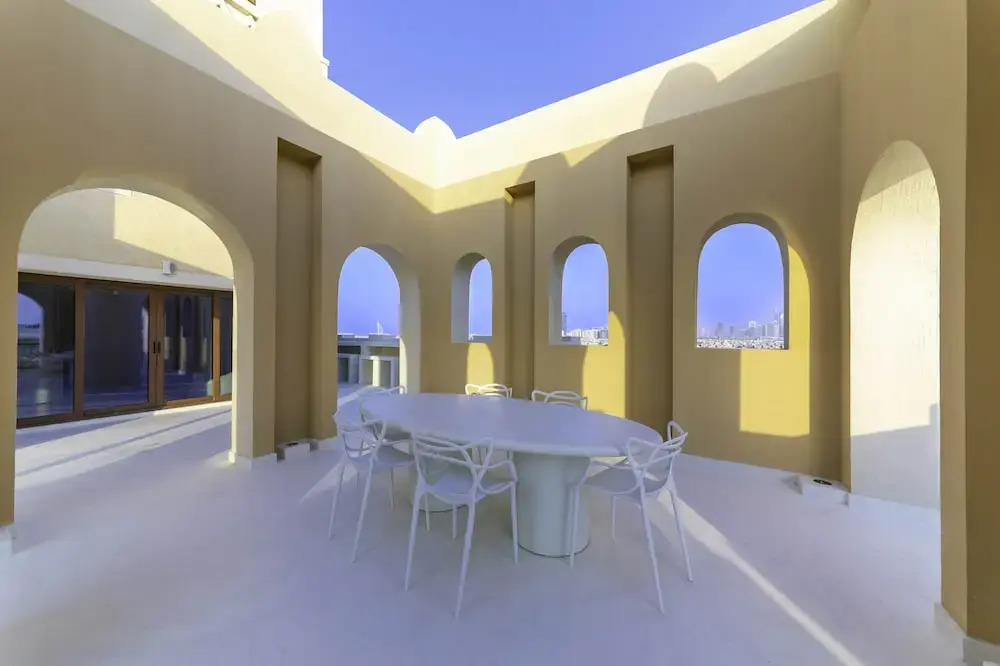 Дубай: Maison Privee - Luxury Palm Penthouse with Beach & Sea View