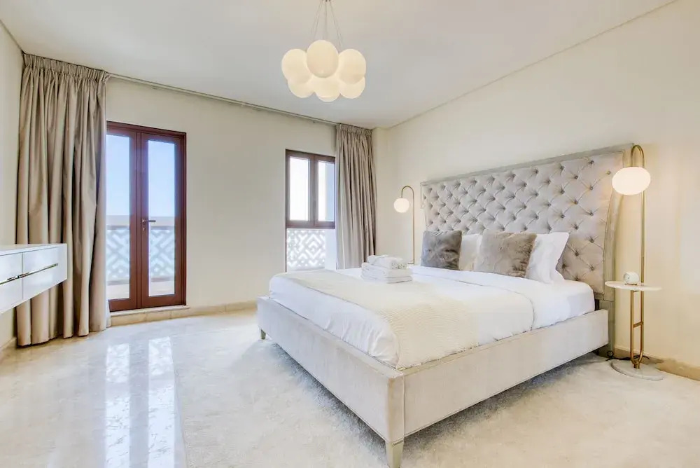Дубай: Maison Privee - Luxury Palm Penthouse with Beach & Sea View