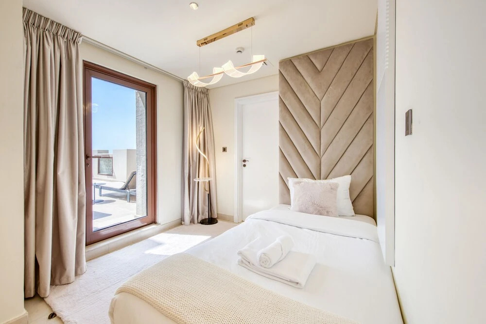 Дубай: Maison Privee - Luxury Palm Penthouse with Beach & Sea View