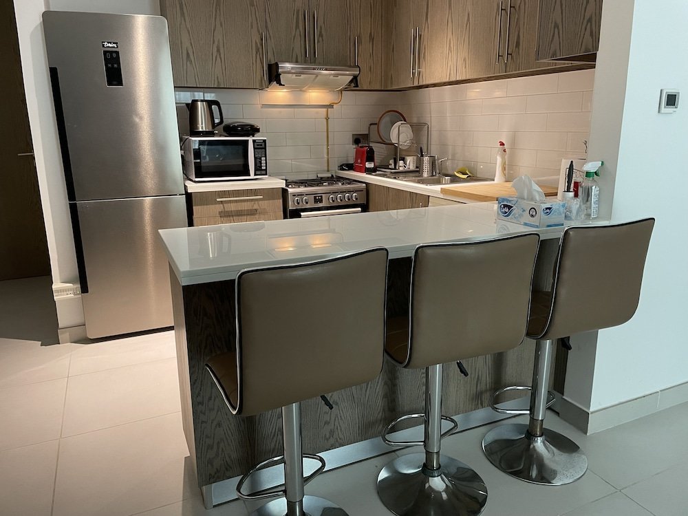 Дубай: Luxurious and Spacious One-bedroom Apartment in the Heart of Dubai
