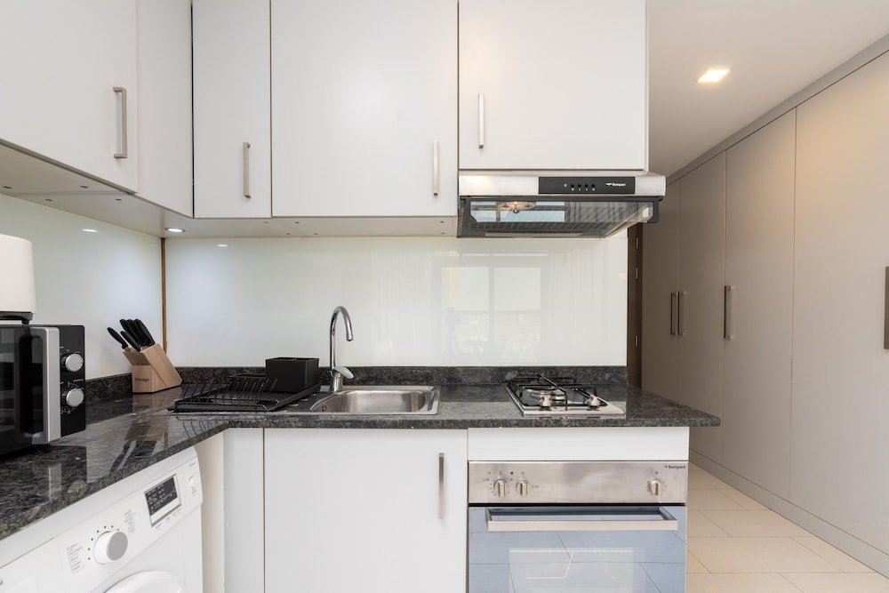 Дубай: Lux Bnb Studio Al Furjan