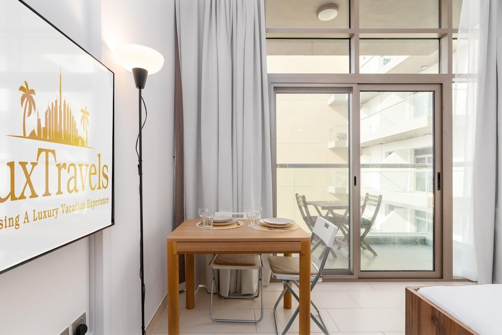 Дубай: Lux Bnb Studio Al Furjan