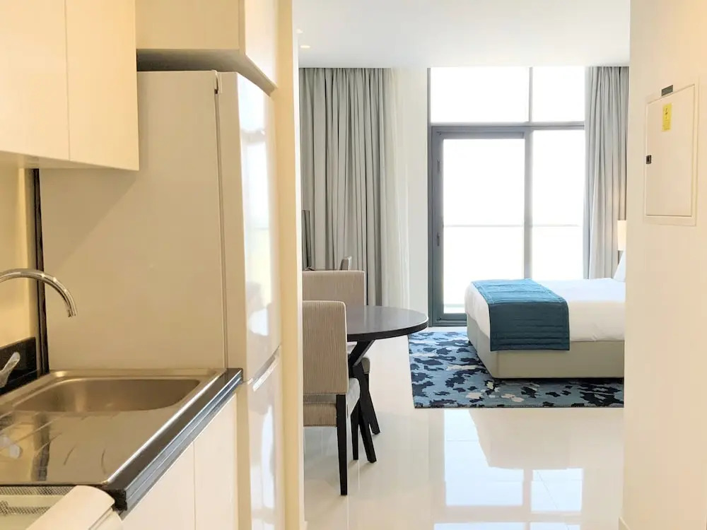Дубай: CELS - Brand New Apt close to EXPO