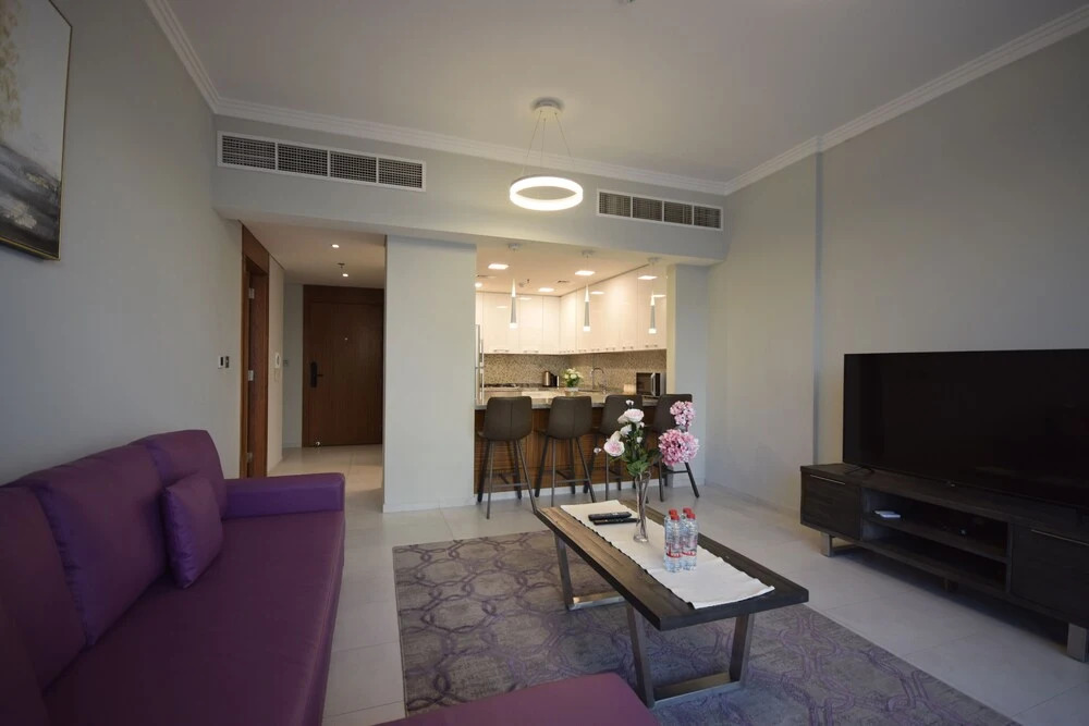 Дубай: Regent Court 114