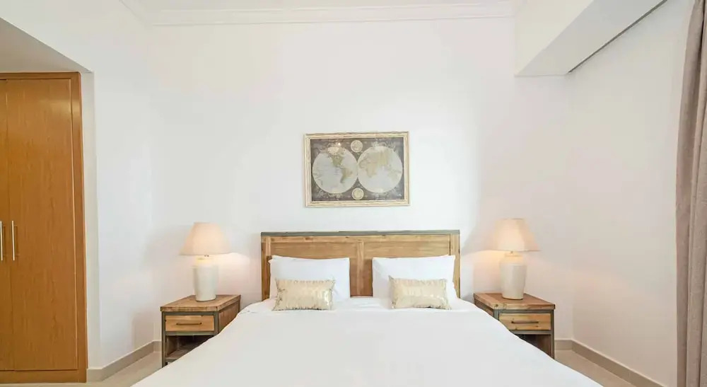 Дубай: LUX The Sky View Suite Dubai Marina