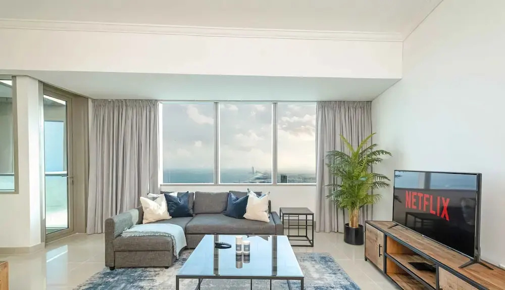 Дубай: LUX The Sky View Suite Dubai Marina
