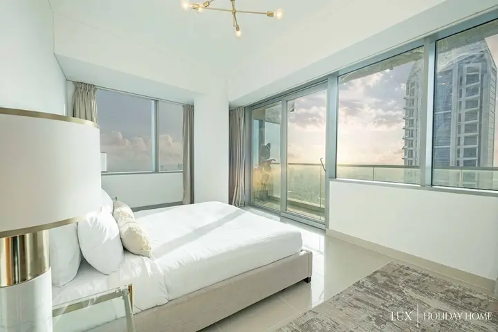 Дубай: LUX The Sky View Suite Dubai Marina