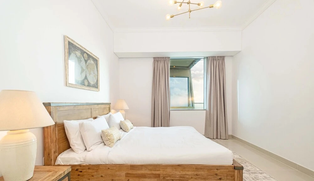 Дубай: LUX The Sky View Suite Dubai Marina