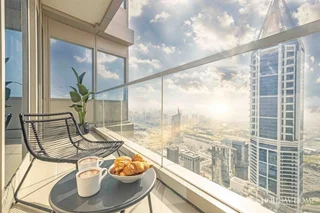 Дубай: LUX The Sky View Suite Dubai Marina