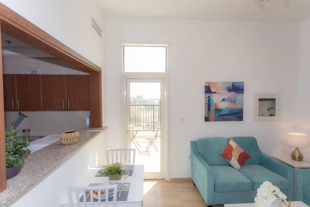 Дубай: Executive apt near Downtown