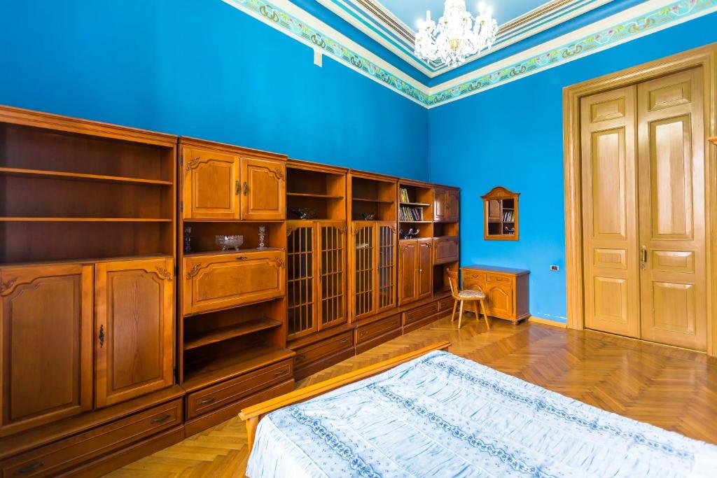 Баку: Апартаменты Royal Suite на улице Низами