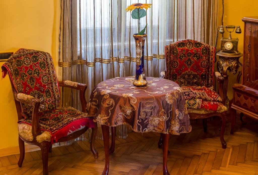 Баку: Апартаменты Royal Suite на улице Низами