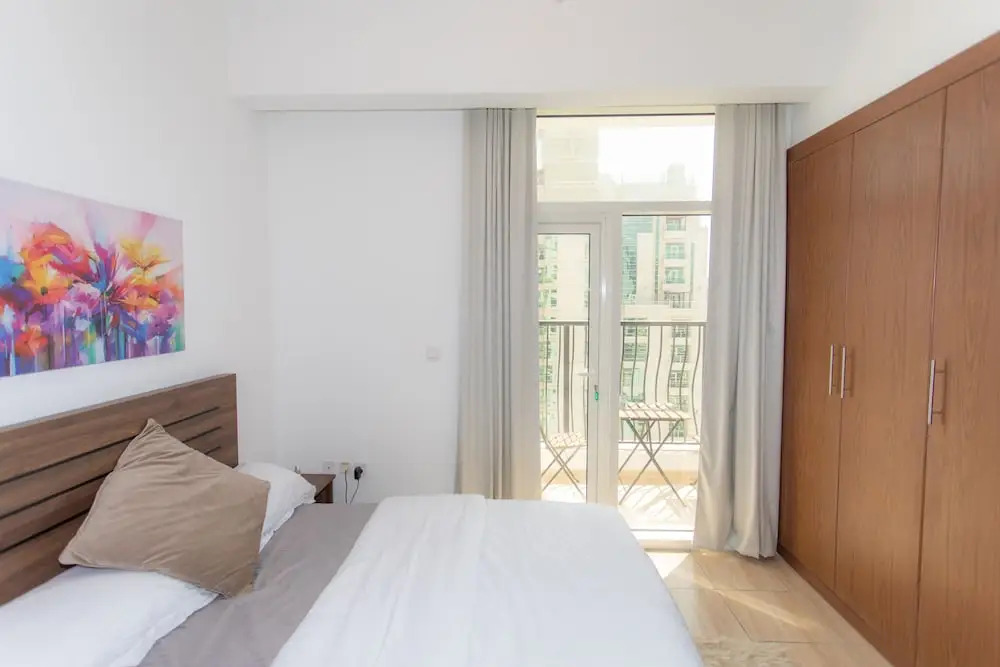 Дубай: Sky parlor studio close to Dubai Marina