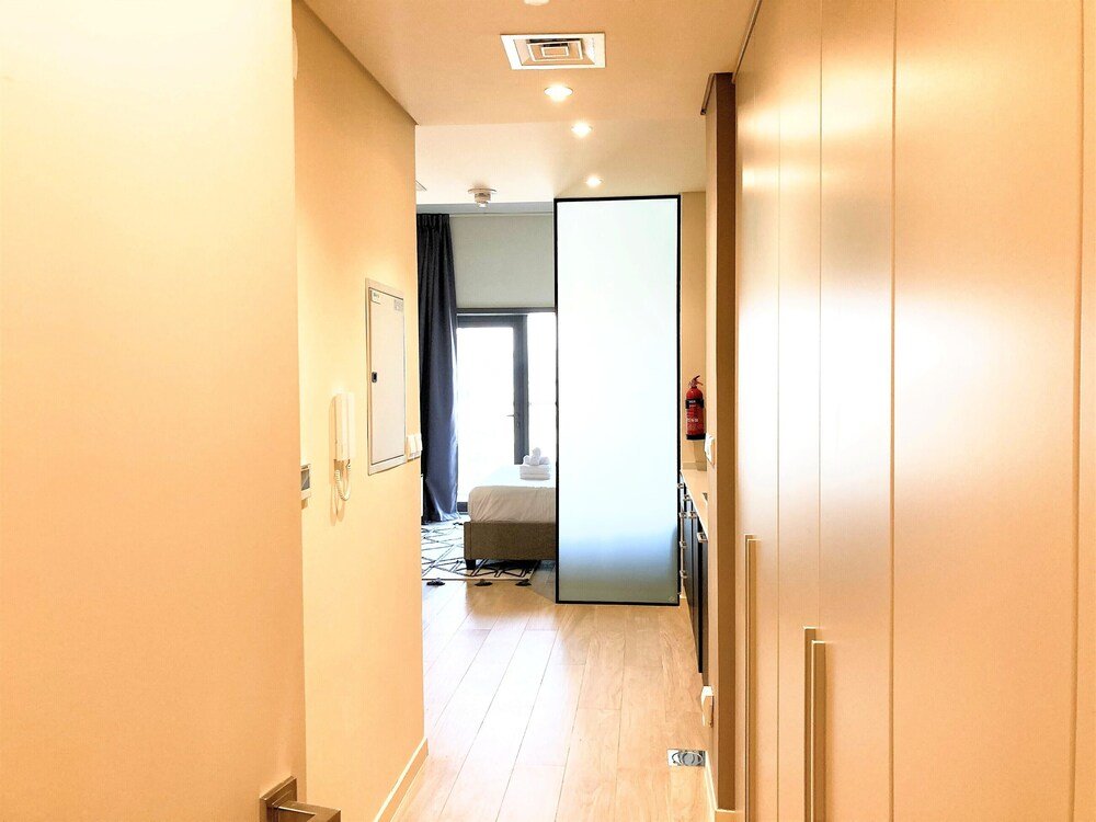 Дубай: Gorgeous Living in Park View JVC Dubai