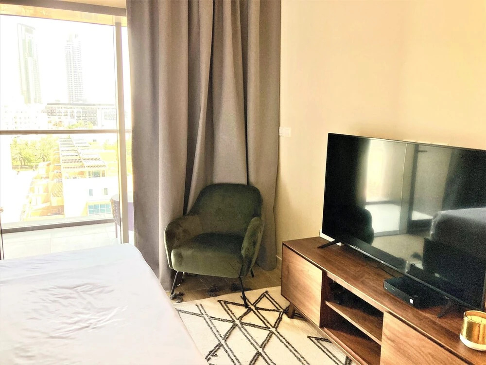 Дубай: Stunning Living in Park View JVC Dubai