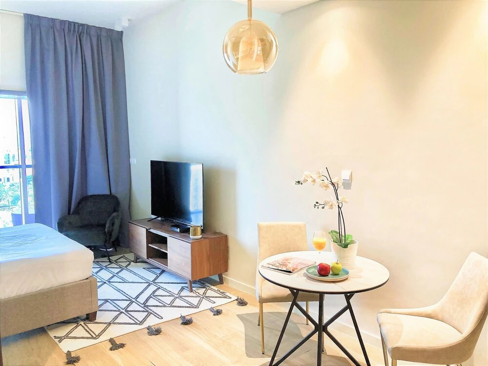 Дубай: Stunning Living in Park View JVC Dubai