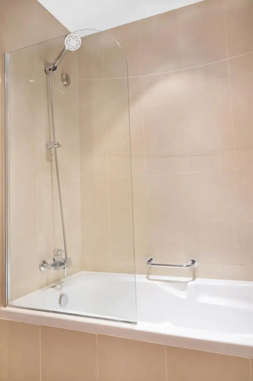 Дубай: Premium Apartment in the Heart of JLT