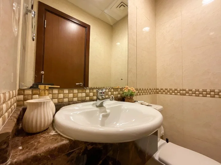 Дубай: HiGuests - Golf View Residence