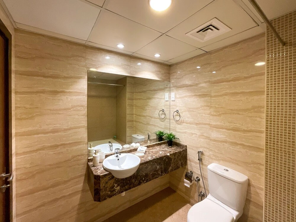 Дубай: HiGuests - Golf View Residence