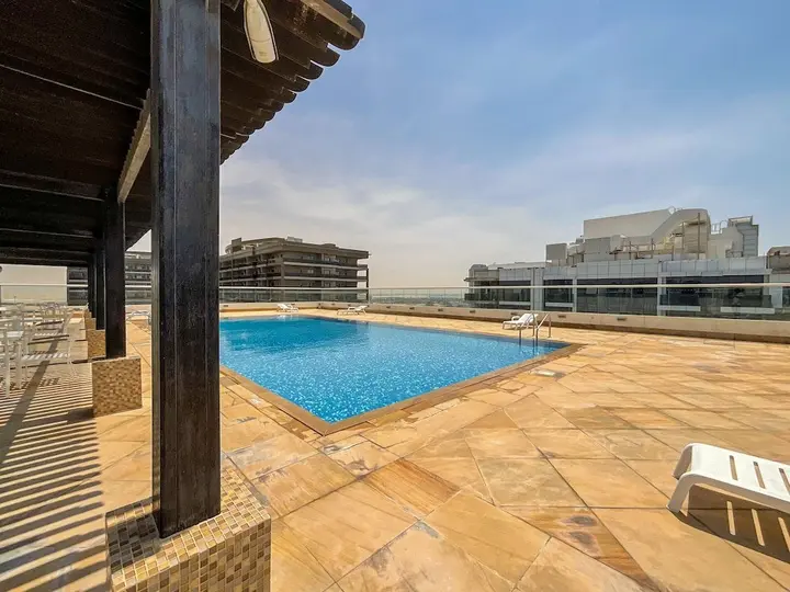Дубай: HiGuests - Golf View Residence