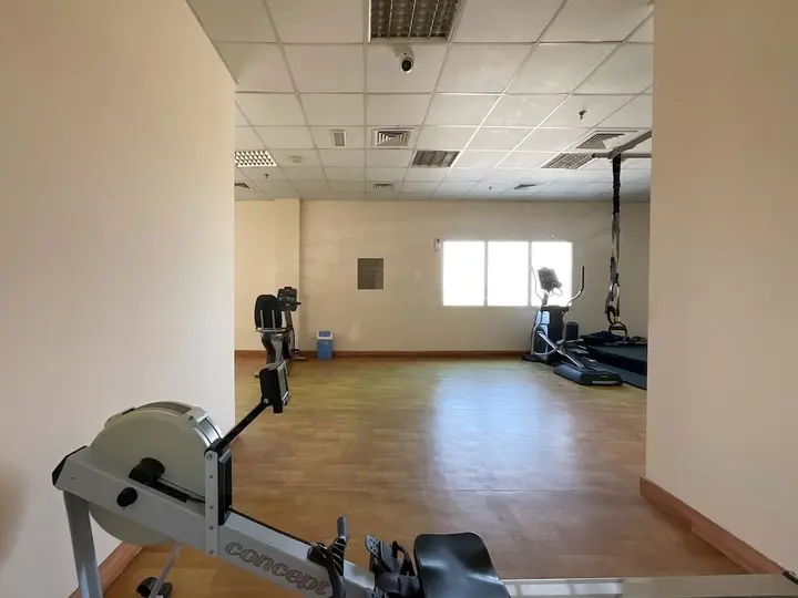 Дубай: HiGuests - Golf View Residence
