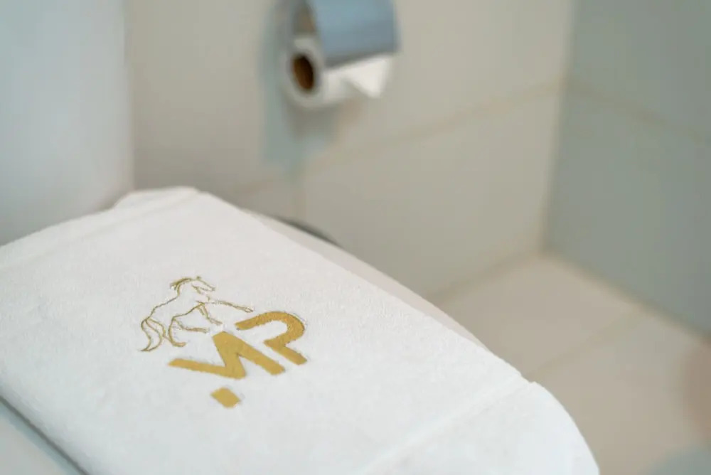 Дубай: Marco Polo - Elegant Studio with Panoramic City Views
