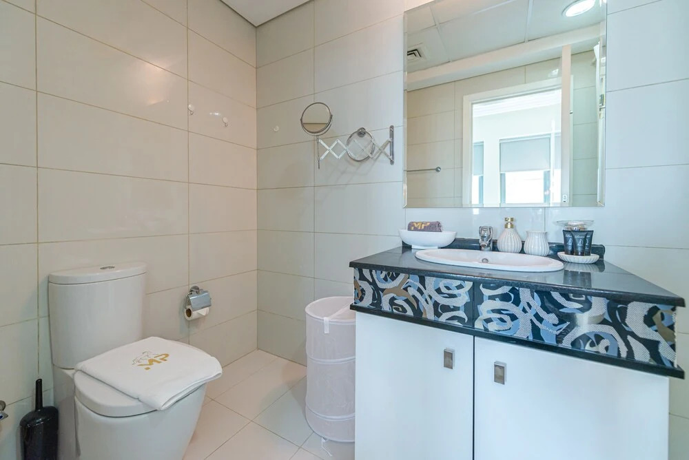 Дубай: Marco Polo - Elegant Studio with Panoramic City Views