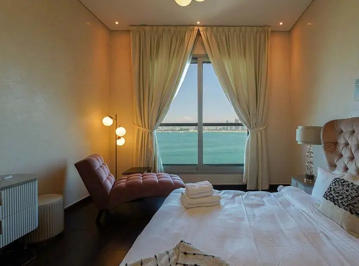 Дубай: KeyHost - Dream The Palm Residences Near Rixos - K261