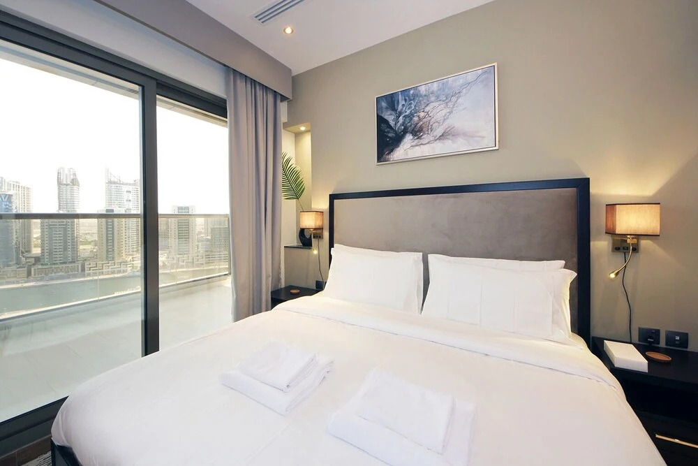 Дубай: Stunning 2 Bedroom in ELite Residences 1