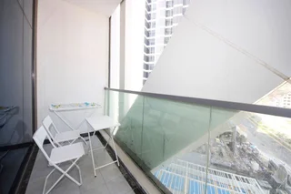 Дубай: Studio Apartment in Bayz Tower