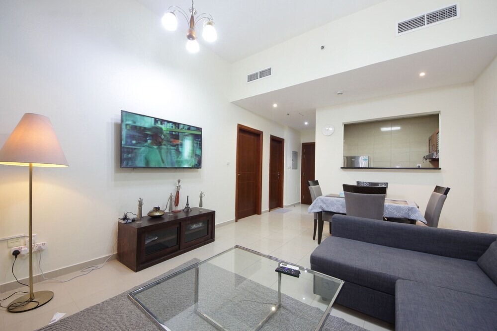 Дубай: 1 Bedroom Apartment in La Vista 3