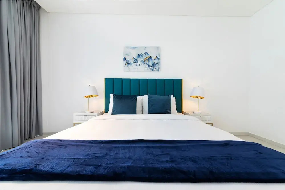 Дубай: Maison Privee - Classy Urban Retreat w/ Amazing Dubai Canal Views