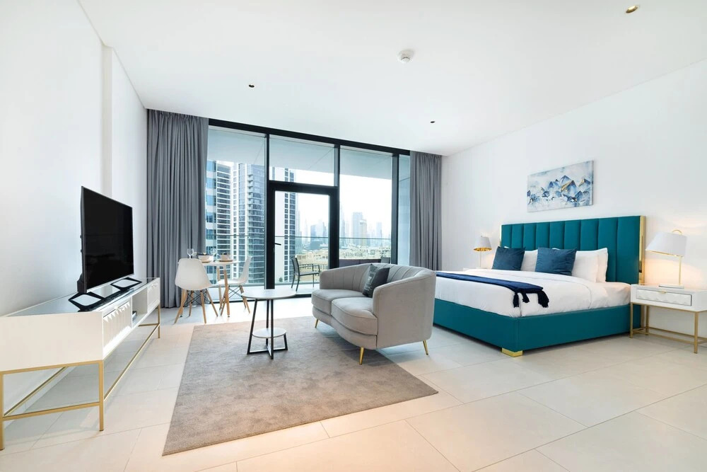 Дубай: Maison Privee - Classy Urban Retreat w/ Amazing Dubai Canal Views