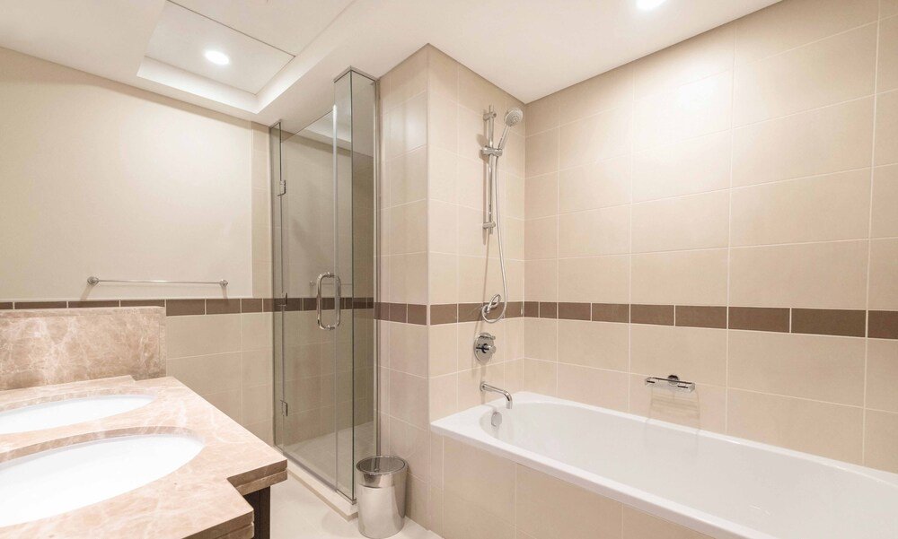 Дубай: LUX The Downtown Blvd Suite