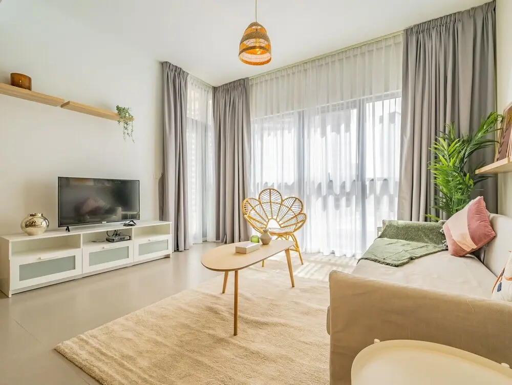 Дубай: Monty - Bohemian Treasure 1BR, 5-min to Dubai Mall