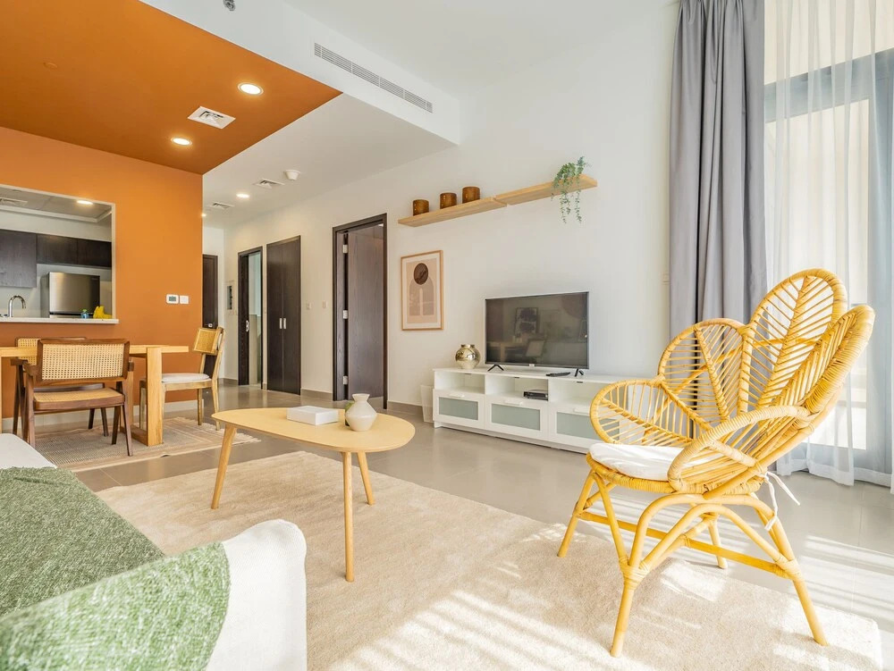 Дубай: Monty - Bohemian Treasure 1BR, 5-min to Dubai Mall