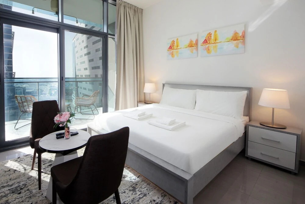 Дубай: Studio Apartment in Merano Business Bay