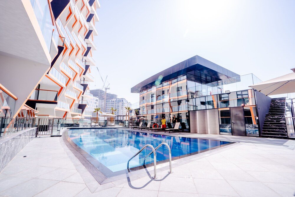 Дубай: Nasma Luxury Stays - Binghatti Avenue