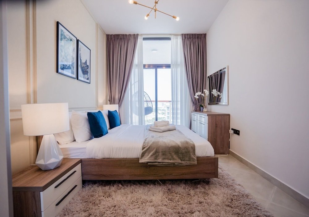 Дубай: Nasma Luxury Stays - Binghatti Avenue