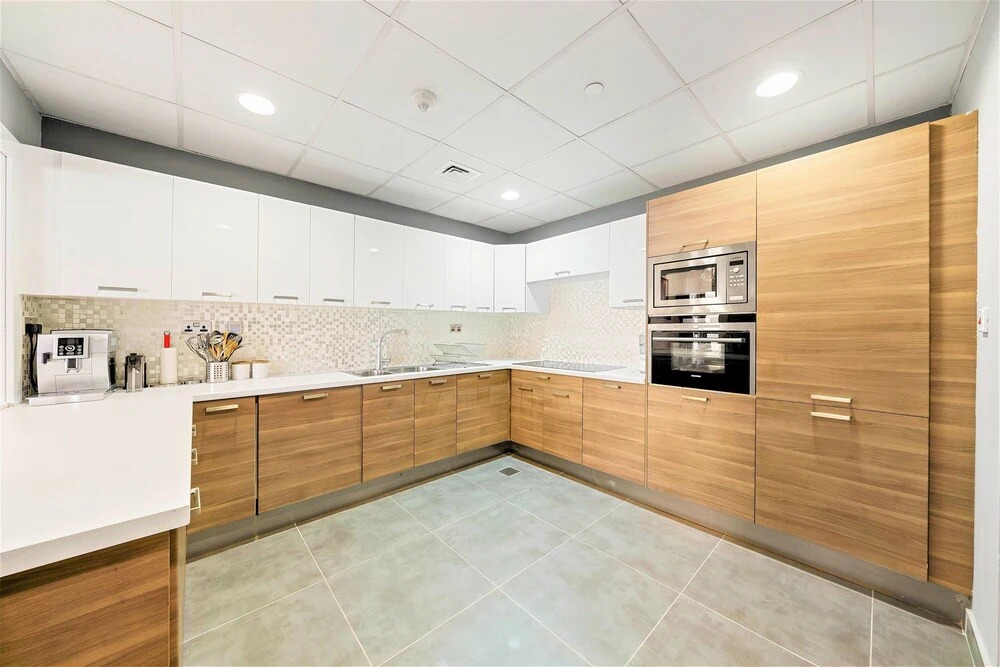 Дубай: Luxurious 3Bedrooms with Sea View at JBR