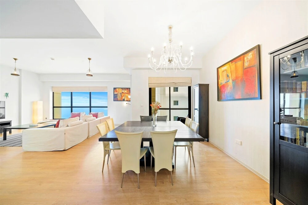 Дубай: Luxurious 3Bedrooms with Sea View at JBR