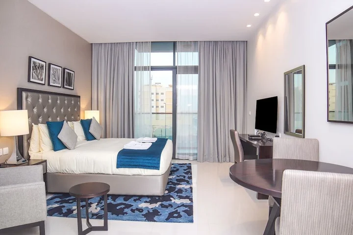 Дубай: Studio Apartment in Damac Celestia