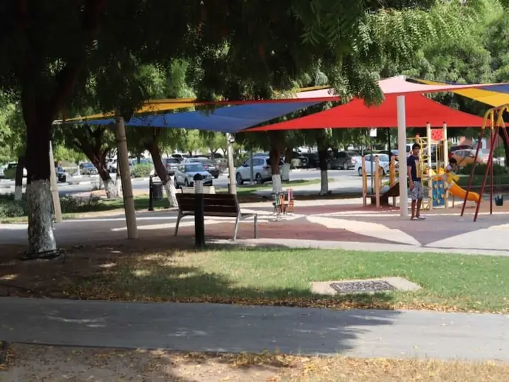 carousel image 3