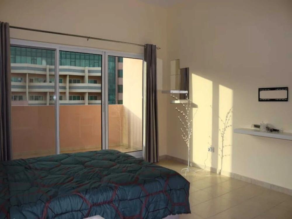 Дубай: Discovery Gardens - Stunning Studio With Balcony And Free Parking